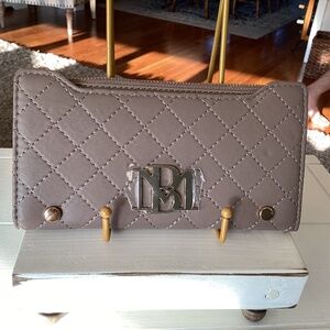 NEW Badgley Mischka Long Wallet